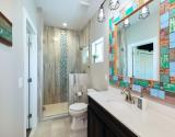 Guest Bathroom 4